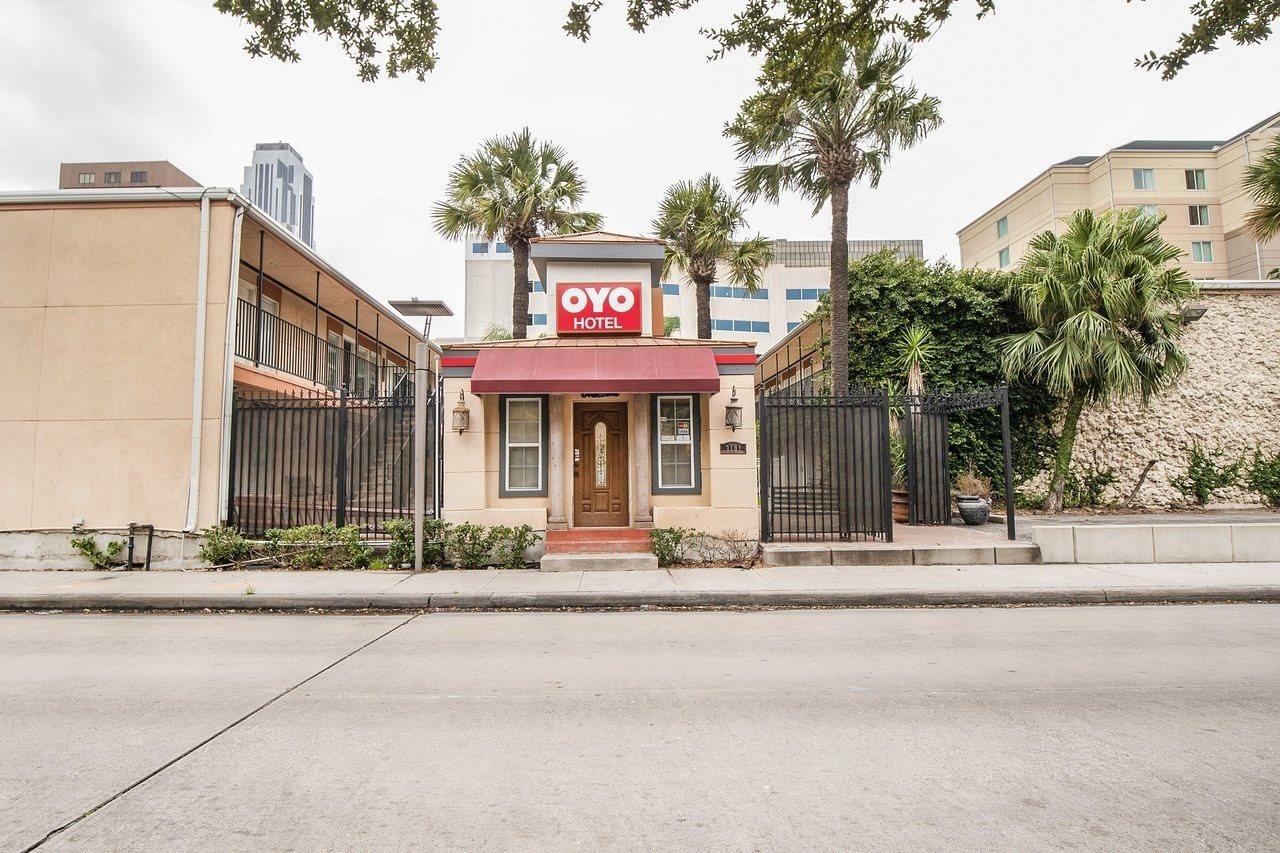 Oyo Hotel & Apartments Houston Galleria Exterior foto